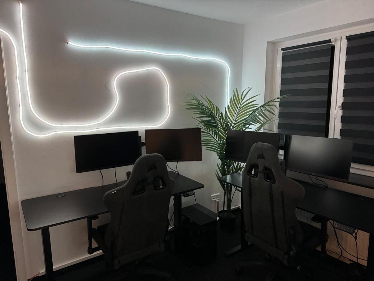 World Of Esport Apartment ไบรอยท์ ภายนอก รูปภาพ